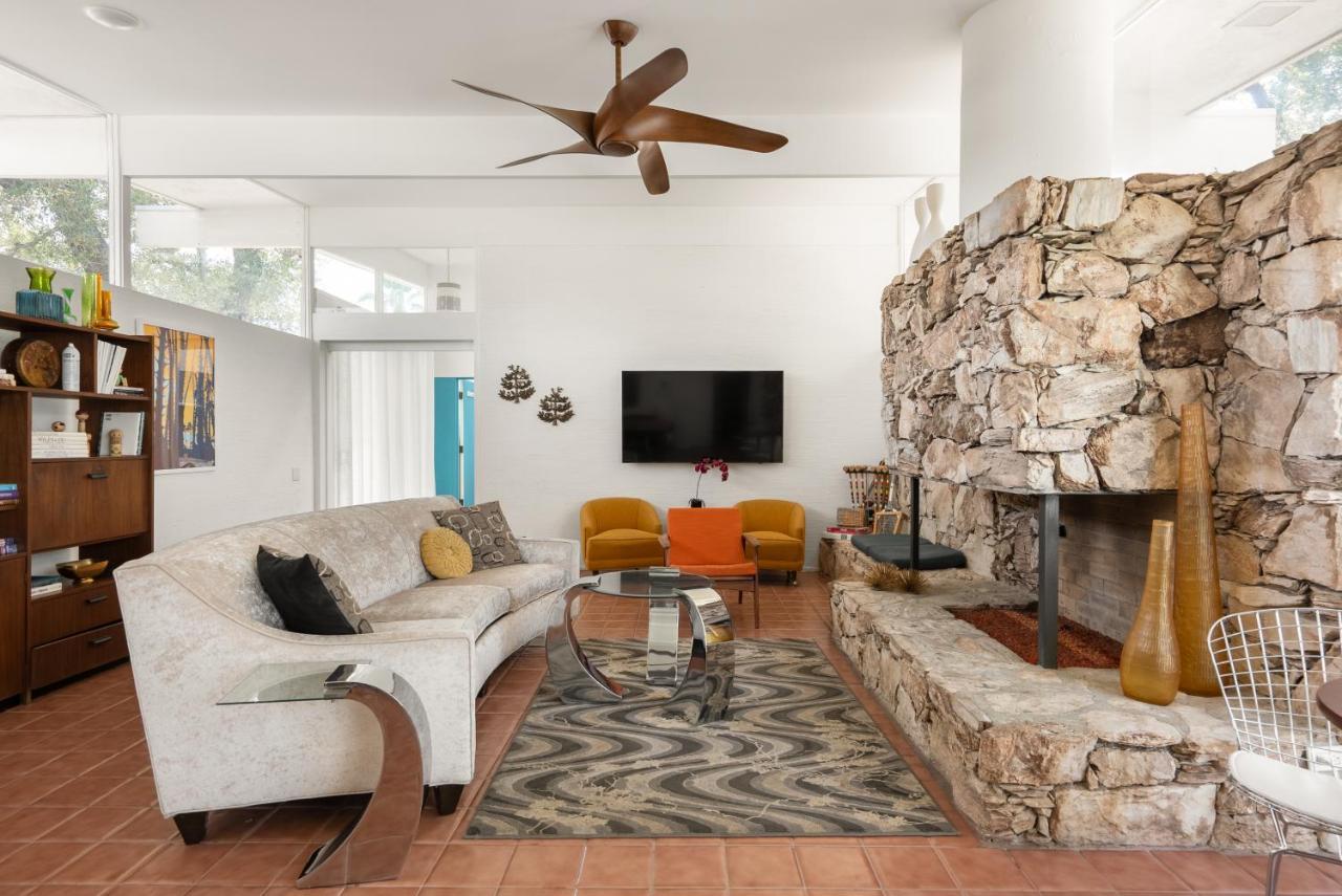 Monkey Tree Hotel By Avantstay Stylish Hotel In Palm Springs W Pool Dış mekan fotoğraf