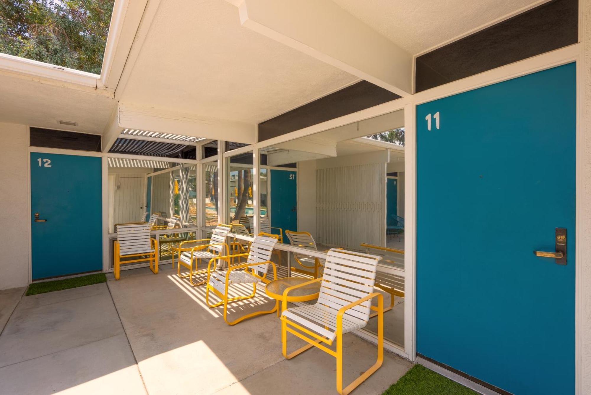 Monkey Tree Hotel By Avantstay Stylish Hotel In Palm Springs W Pool Dış mekan fotoğraf