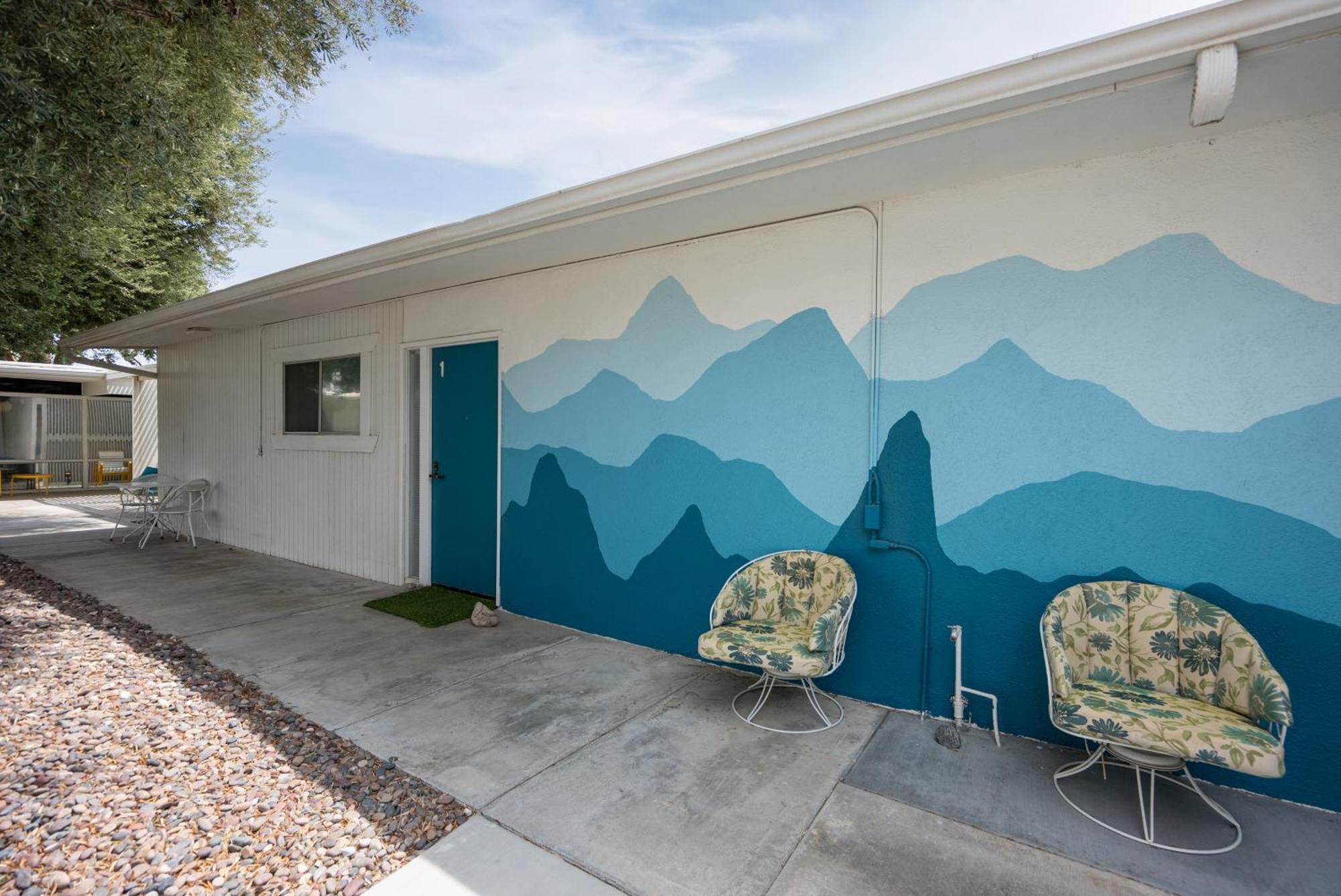 Monkey Tree Hotel By Avantstay Stylish Hotel In Palm Springs W Pool Dış mekan fotoğraf