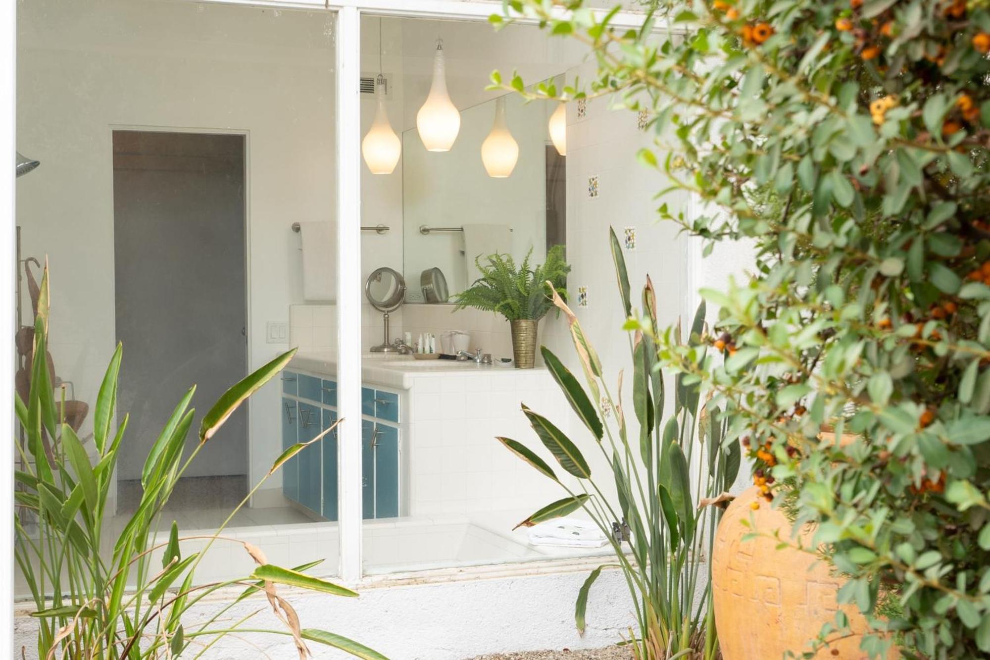 Monkey Tree Hotel By Avantstay Stylish Hotel In Palm Springs W Pool Dış mekan fotoğraf