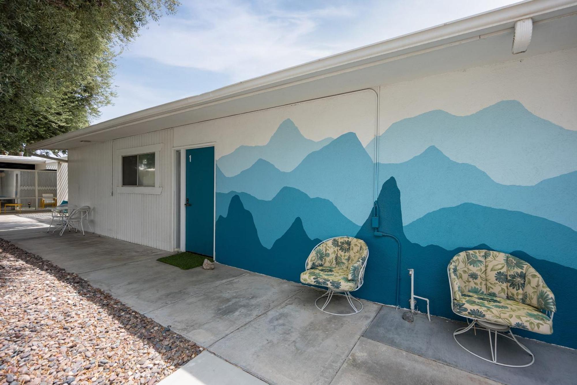 Monkey Tree Hotel By Avantstay Stylish Hotel In Palm Springs W Pool Dış mekan fotoğraf