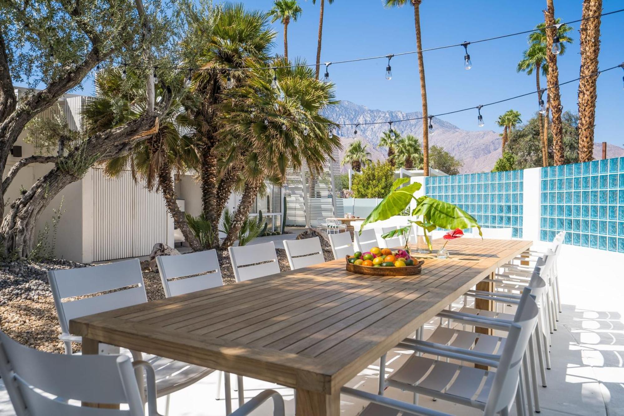 Monkey Tree Hotel By Avantstay Stylish Hotel In Palm Springs W Pool Dış mekan fotoğraf
