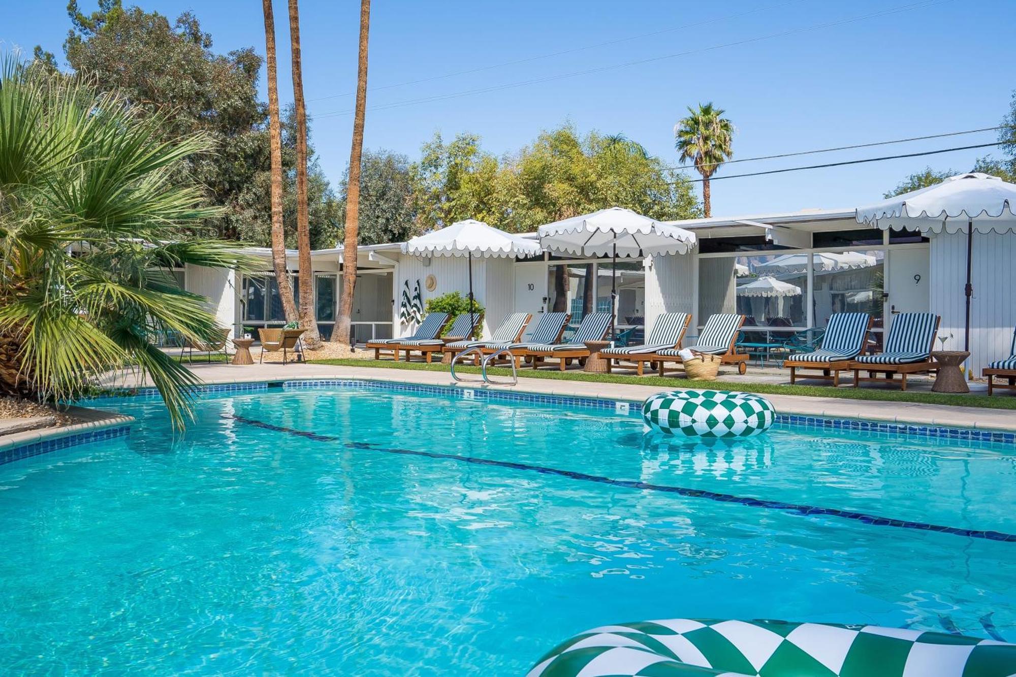 Monkey Tree Hotel By Avantstay Stylish Hotel In Palm Springs W Pool Dış mekan fotoğraf