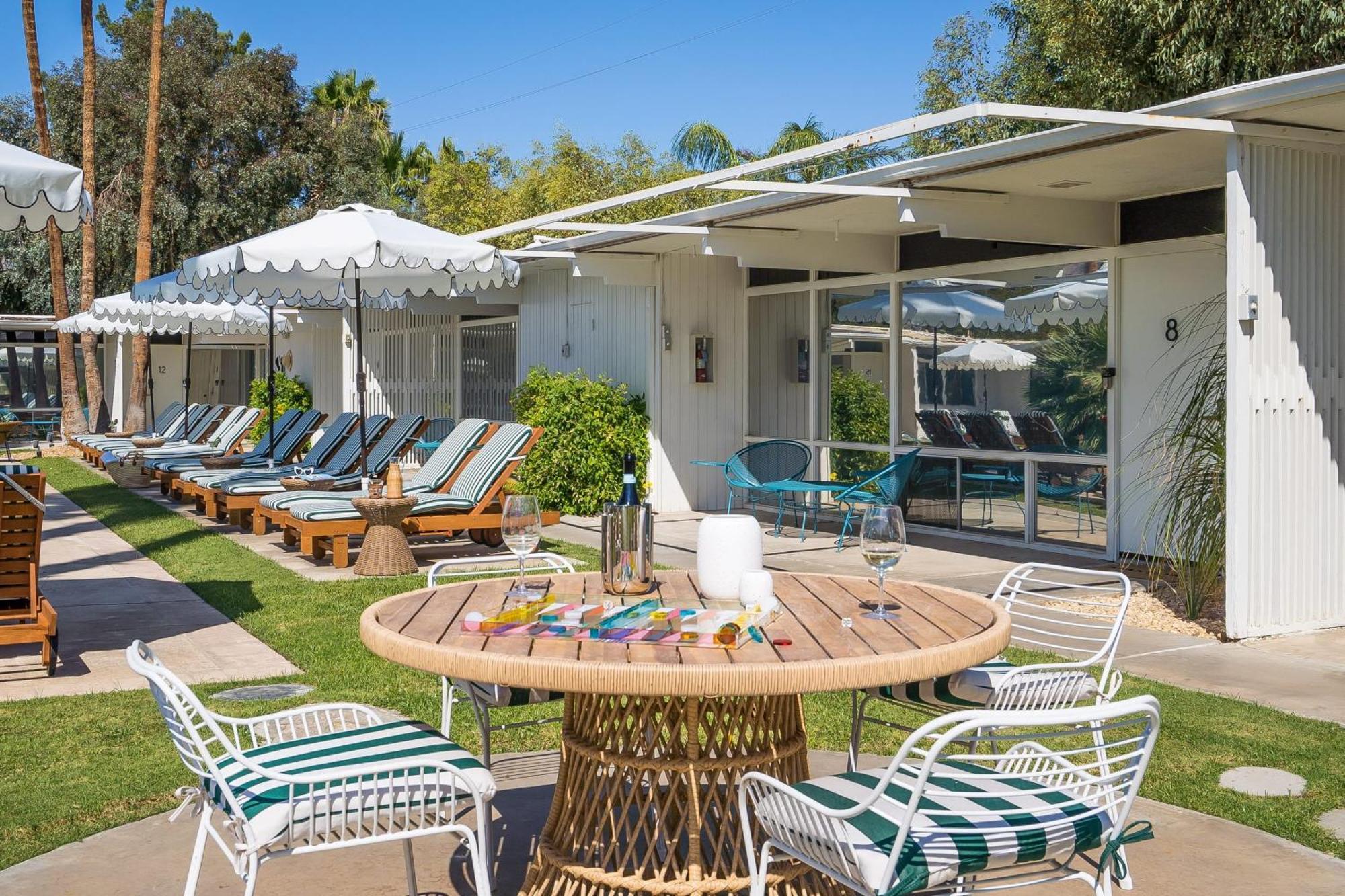 Monkey Tree Hotel By Avantstay Stylish Hotel In Palm Springs W Pool Dış mekan fotoğraf