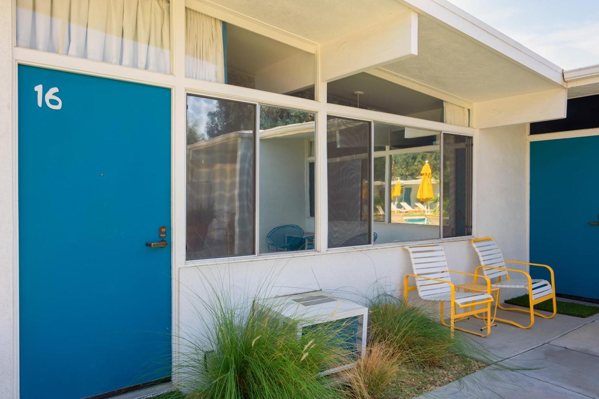 Monkey Tree Hotel By Avantstay Stylish Hotel In Palm Springs W Pool Dış mekan fotoğraf